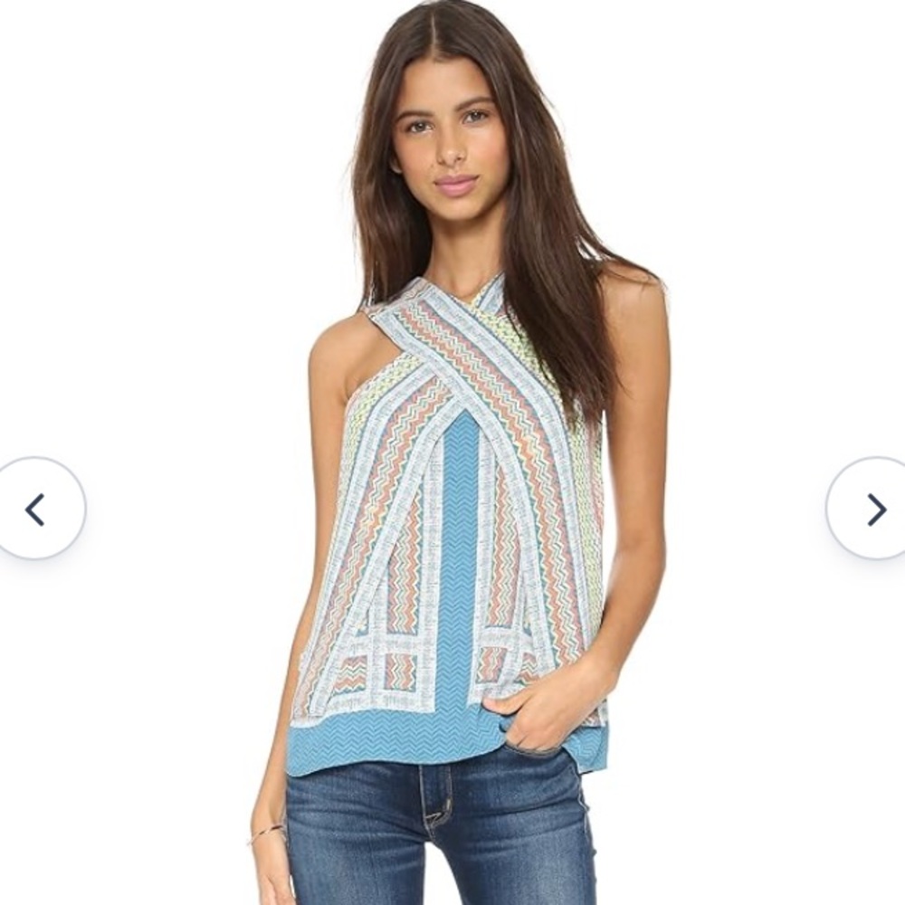 BCBGMaxazria women’s Maryssa printed cross front geometric sleeveless top sz S